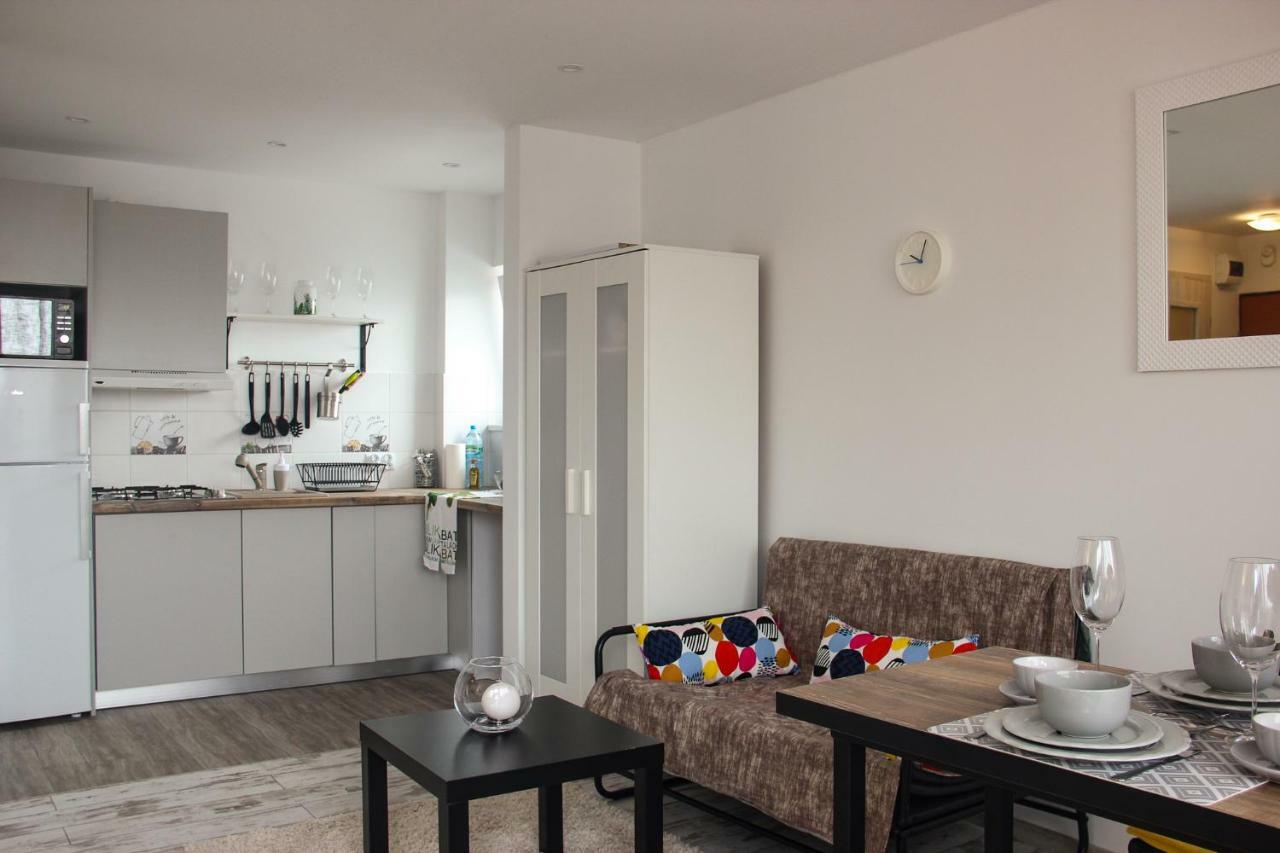 Sunny City Center Apartment Varsovia Exterior foto