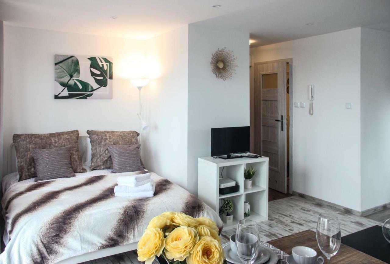 Sunny City Center Apartment Varsovia Exterior foto